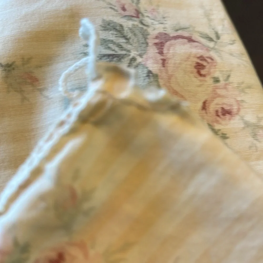 Ralph Lauren - pillowcase Sophie Pattern Pink Roses Yellow Stripe 18”x30”